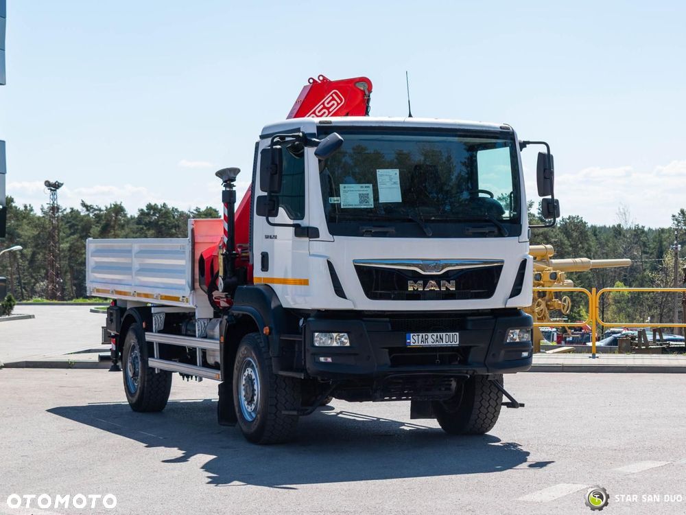 MAN TGM 18.250 4x4 FassiI F215A.0.23 Active HDS Żuraw - 12