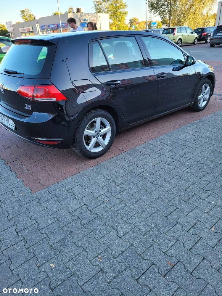 Volkswagen Golf - 4