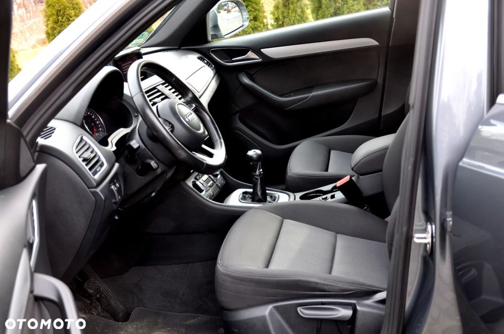 Audi Q3 2.0 TDI Design - 23