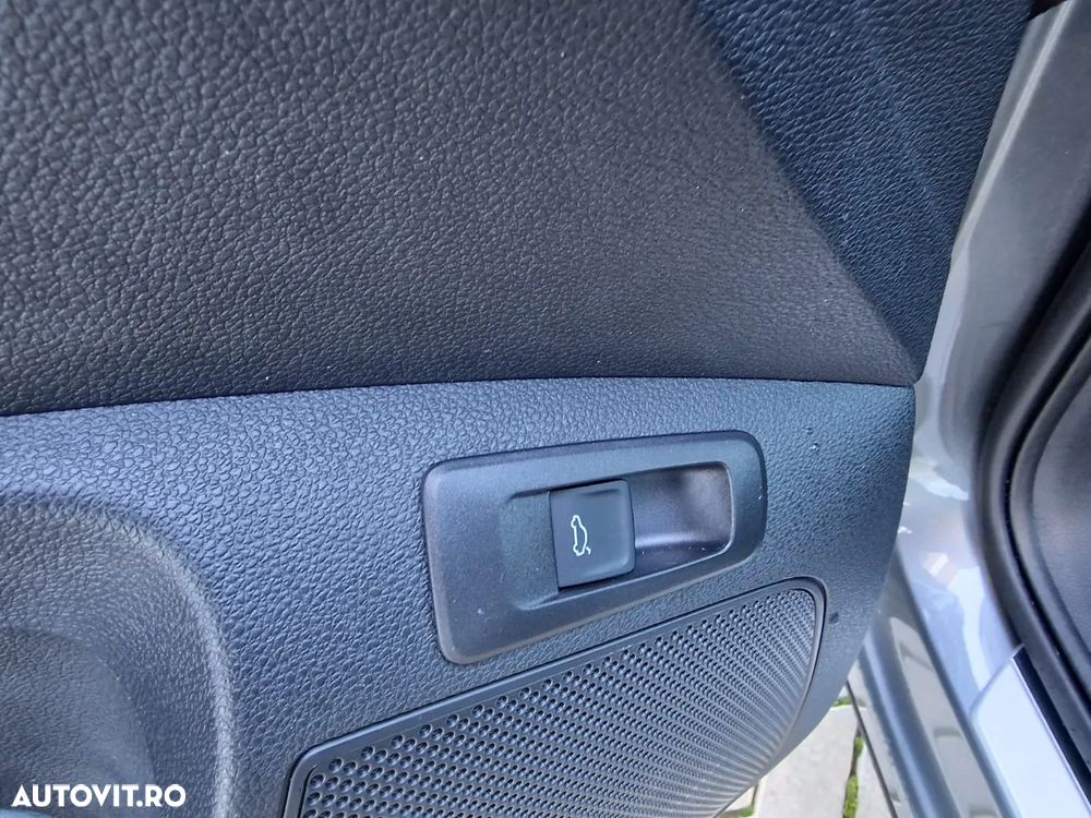 Skoda Karoq 2.0 TDI 4X4 DSG Sportline - 10