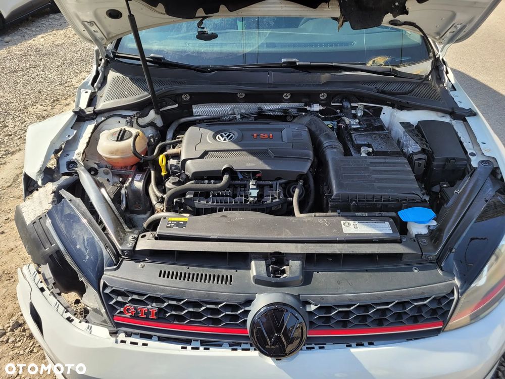 Volkswagen Golf 2.0 TSI BMT GTI - 25
