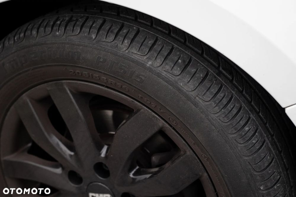 Renault Megane 1.5 dCi Life - 12