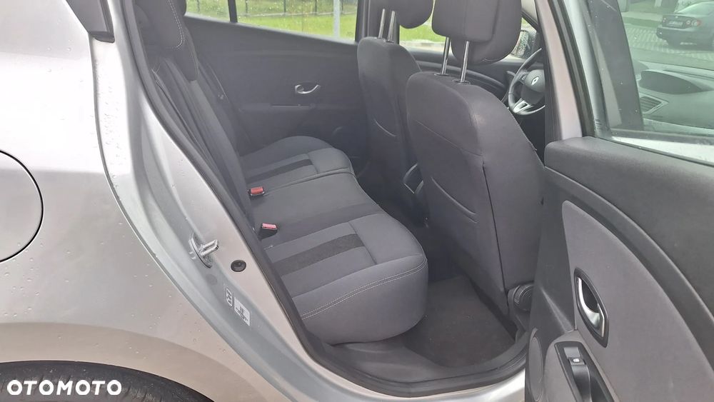 Renault Megane 1.6 16V 110 Expression - 28