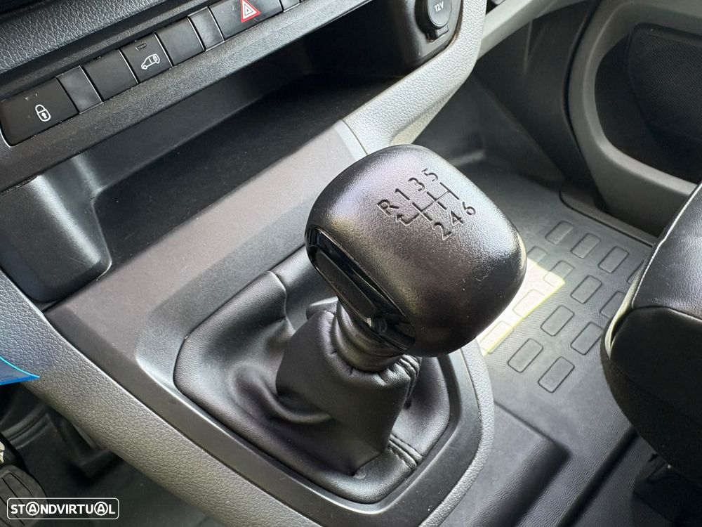 Peugeot EXPERT - 10