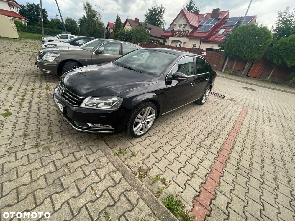 Volkswagen Passat 2.0 TDI Comfortline DSG - 2