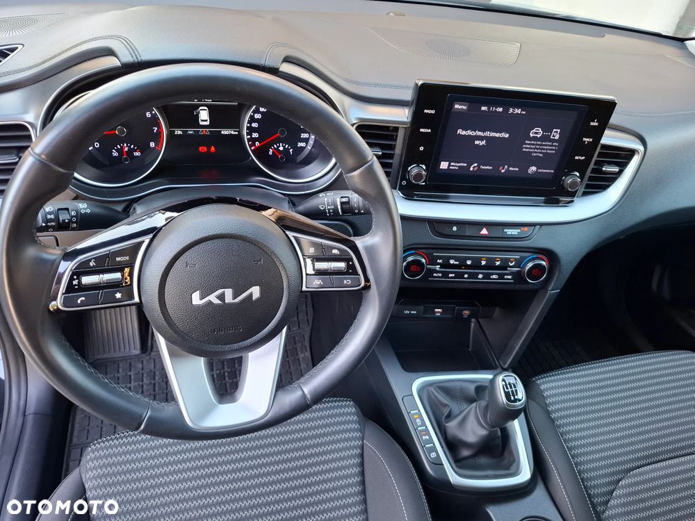 Kia Ceed 1.5 T-GDI M - 18