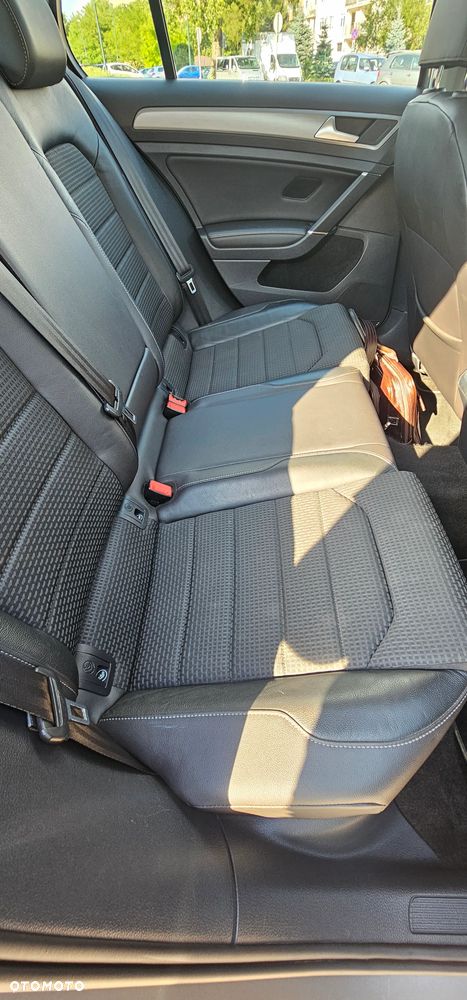 Volkswagen Golf 1.6 TDI BlueMotion Trendline - 40
