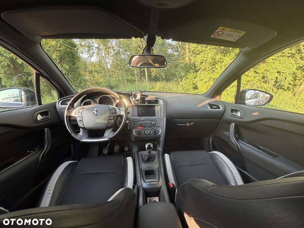 Citroën DS4 e-HDi 110 Chic - 7
