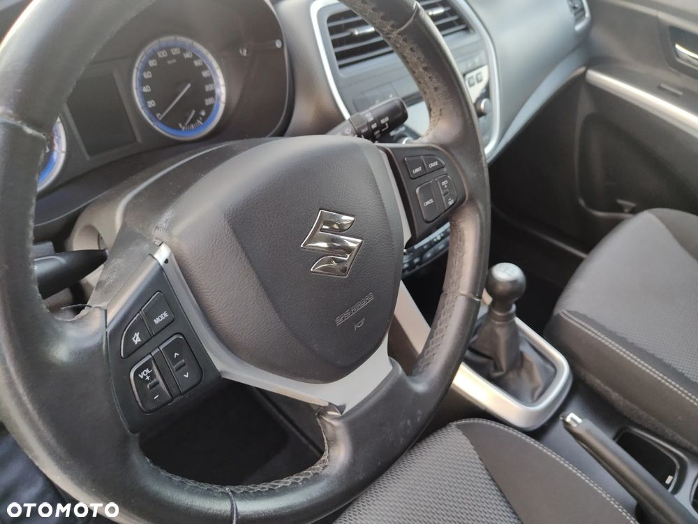Suzuki SX4 S-Cross - 27