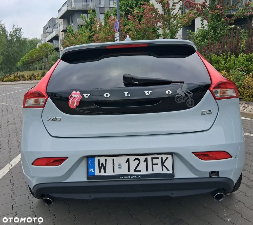 Volvo V40 - 9