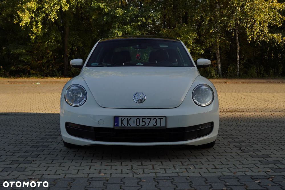 Volkswagen Beetle 2012 photo 2