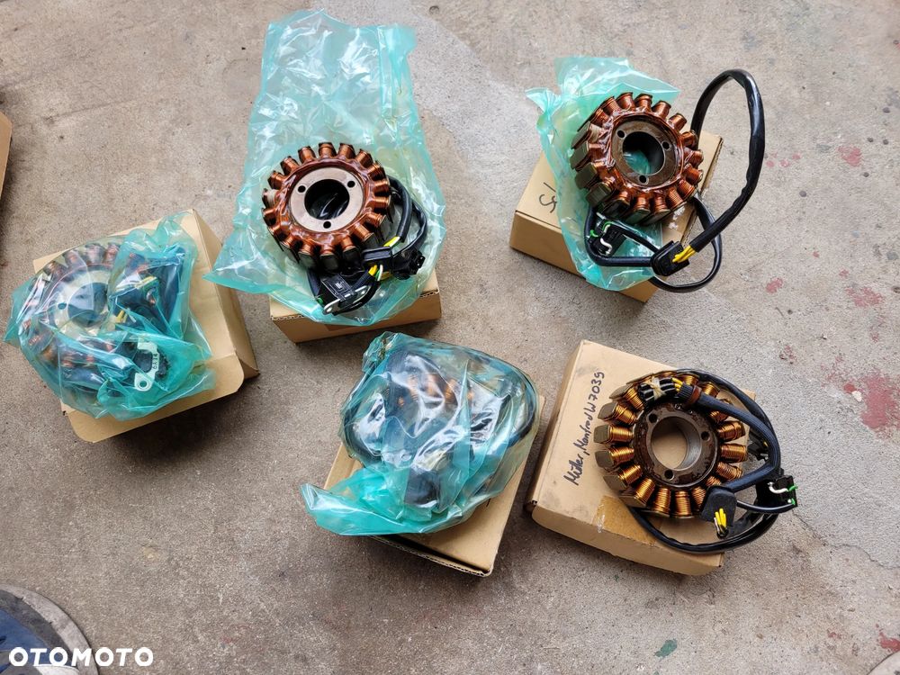 Stojan, stator, uzwojenie, alternator Suzuki DL 650 V-Strom 650 DL650 - 1