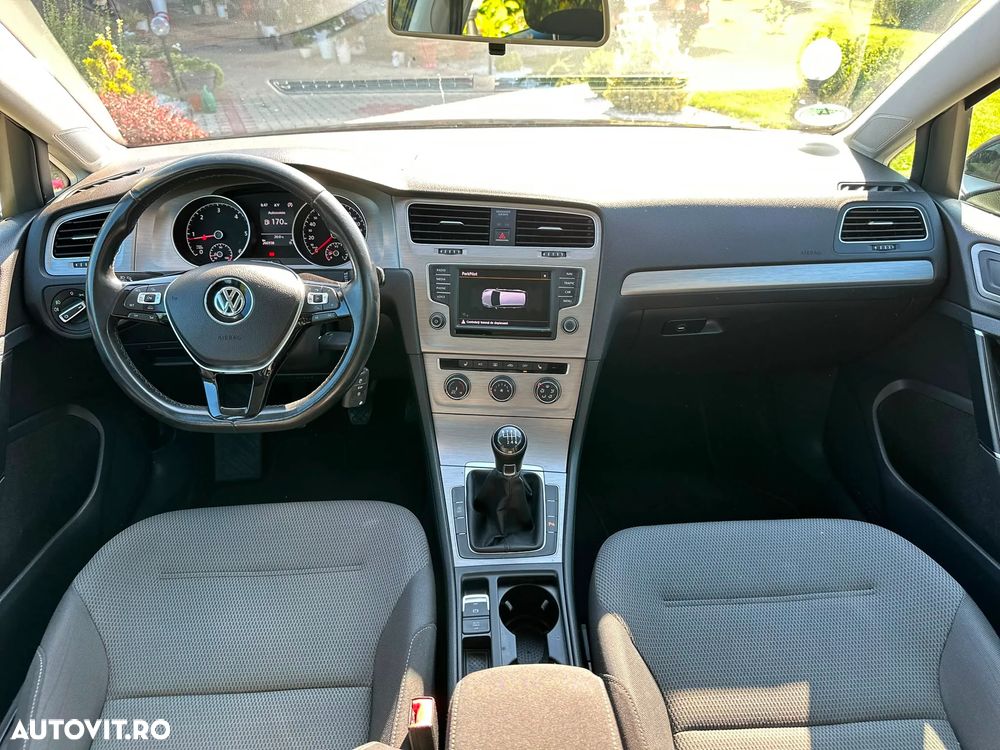 Volkswagen Golf 1.6 TDI BlueMotion Comfortline - 12