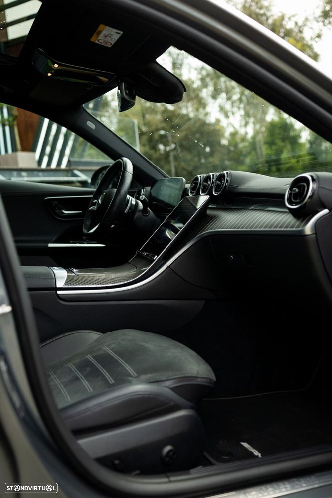 Mercedes-Benz C 300 e AMG Line - 16