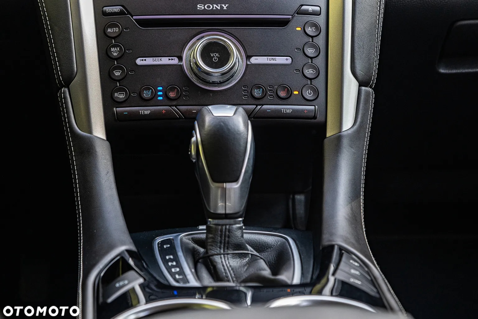 Ford Mondeo 2.0 Hybrid Vignale - 15