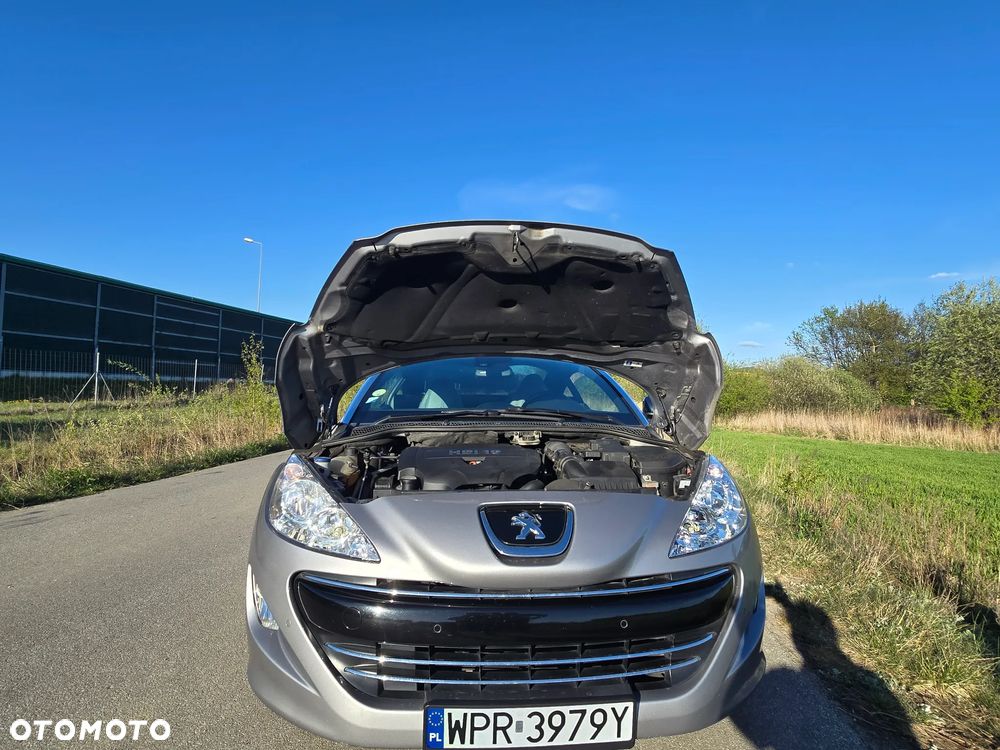 Peugeot RCZ 2.0 HDi - 21