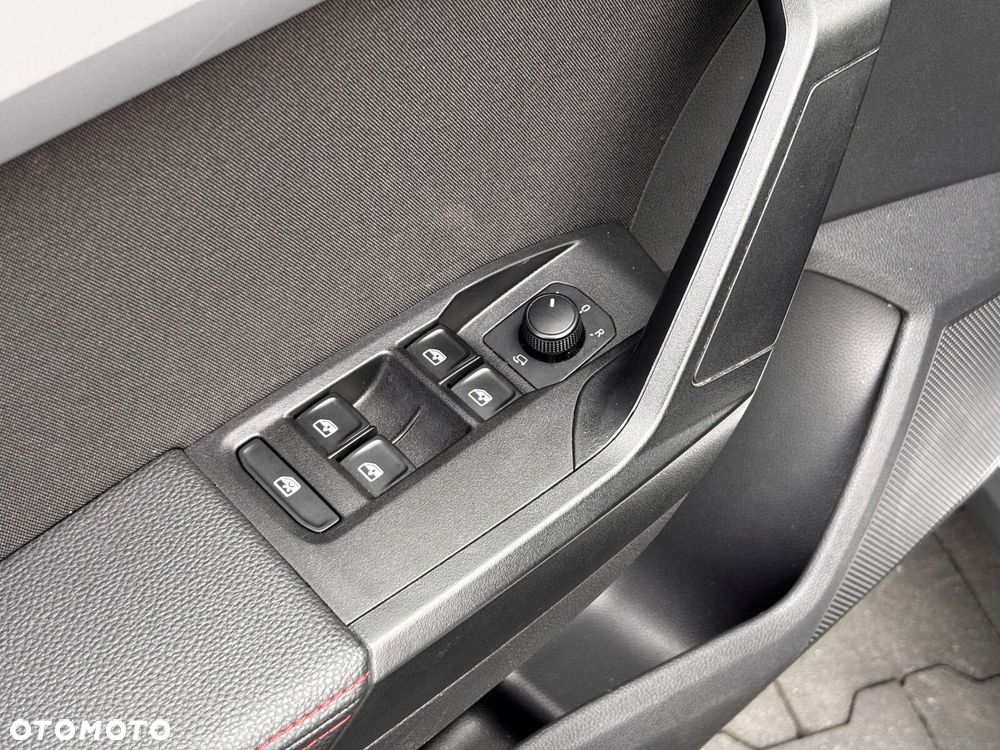 Seat Arona - 11