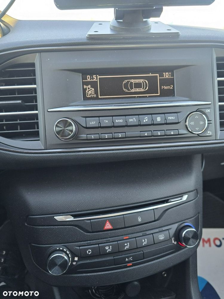 Peugeot 308 - 19