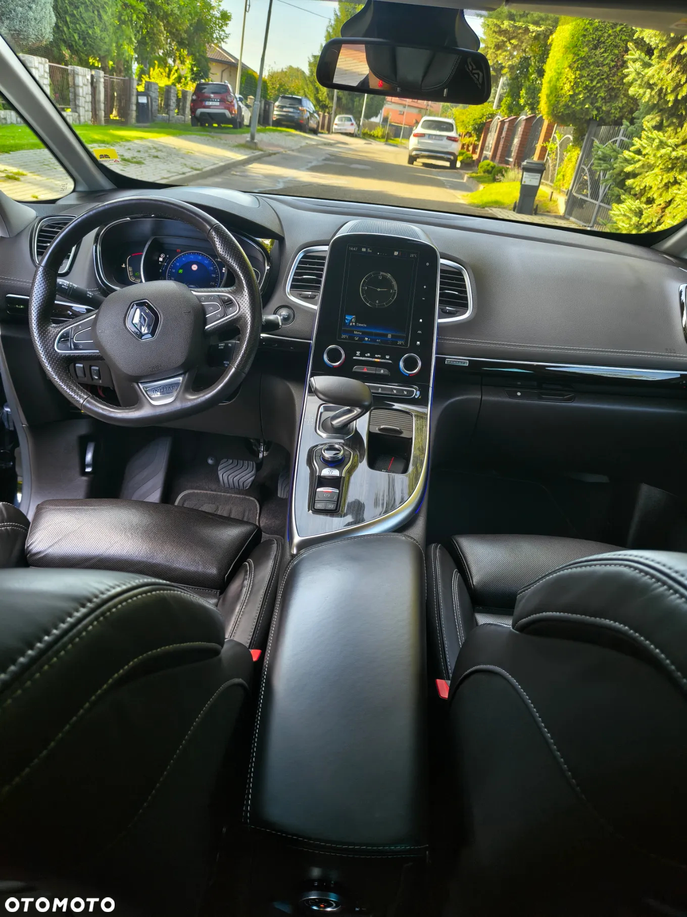 Renault Espace 1.6 dCi Energy Initiale Paris EDC - 11
