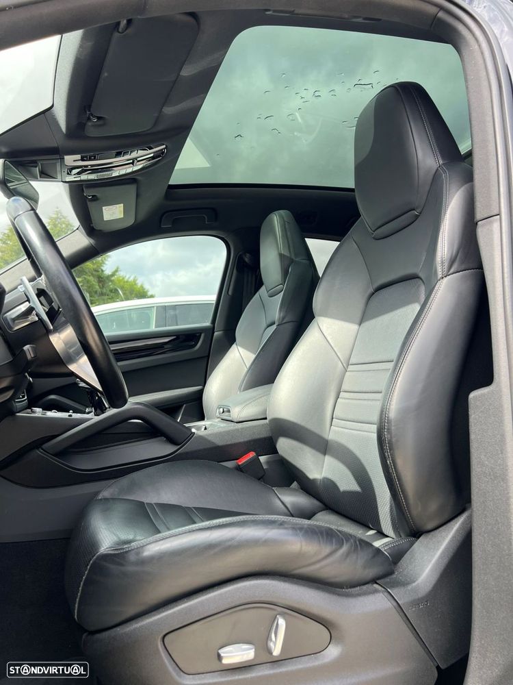 Porsche Cayenne Coupé - 11