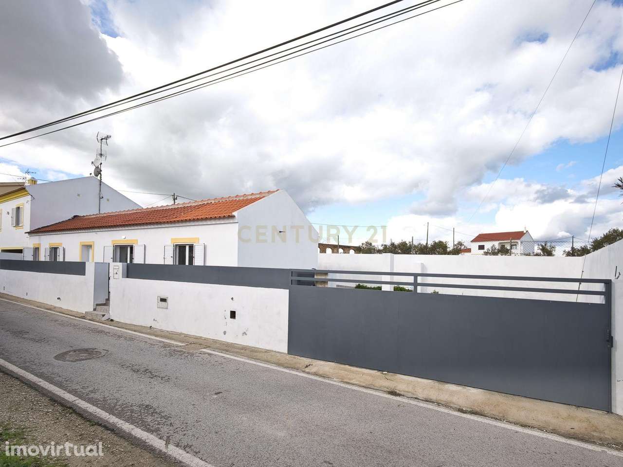 O Refúgio Perfeito em Tavira: Moradia Térrea Totalmente Renovada a 5 m - Grande imagem: 5/25