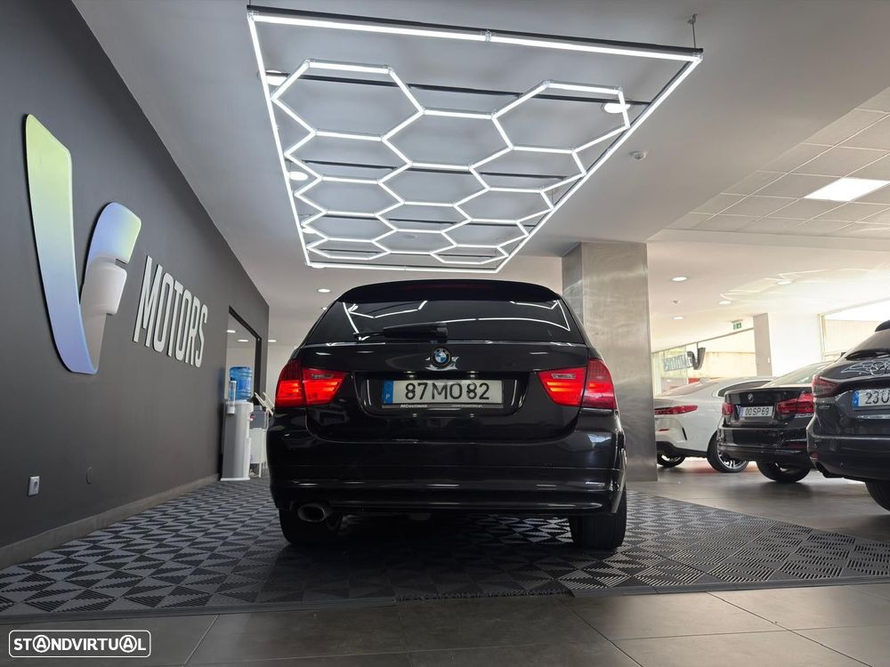 BMW 318 d Pack M - 8
