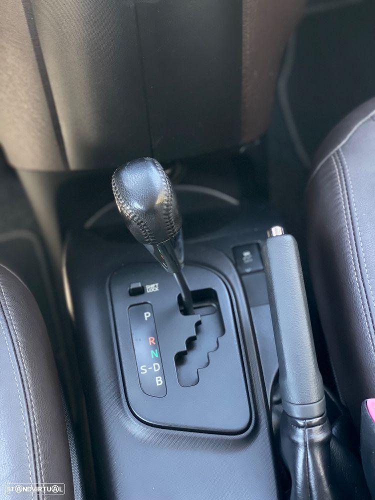 Toyota iQ 1.33 VVT-i 2 MultiDrive EP+NAVI+Bluetooth - 15