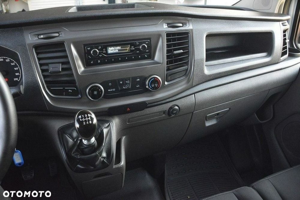 Ford Transit Custom - 26
