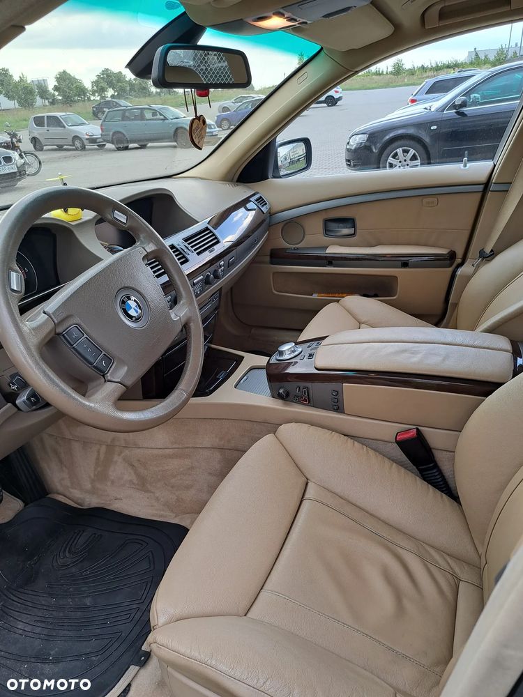 BMW Seria 7 730d - 8