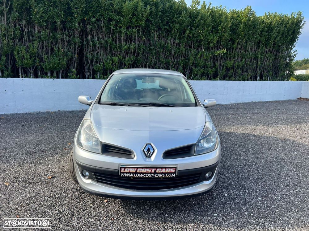 Renault Clio 1.2 16V Dynamique - 11