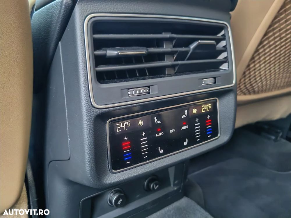 Audi Q7 3.0 55 TFSI quattro Tiptronic S Line - 10