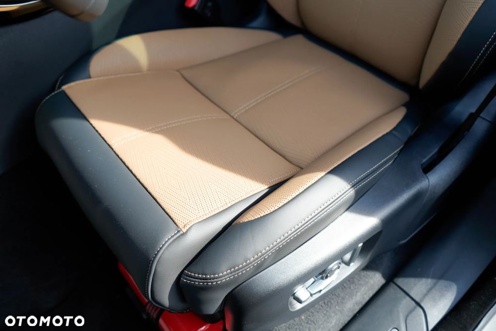 Land Rover Range Rover Velar 3.0 P400 mHEV Autobiography - 27