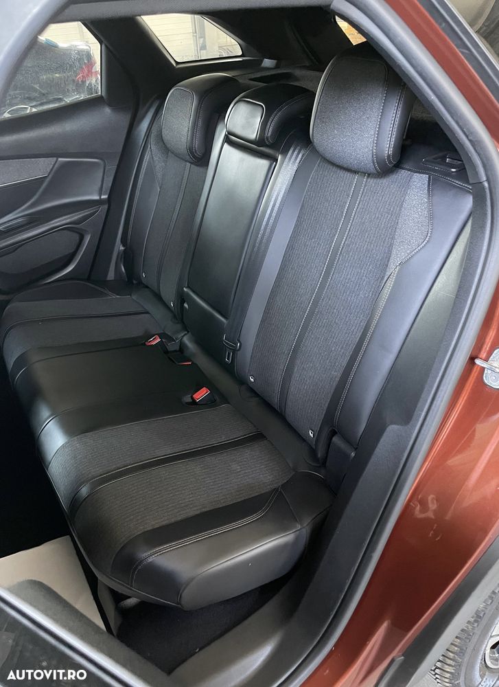 Peugeot 3008 1.6 THP EAT6 GT-Line - 36