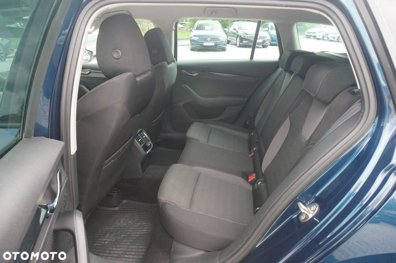 Skoda Octavia 2.0 TDI Ambition - 25