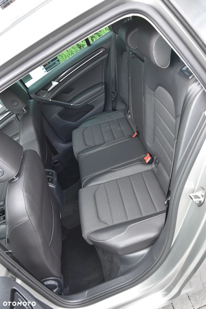 Volkswagen Golf 1.4 TSI (BlueMotion Technology) DSG Comfortline - 22