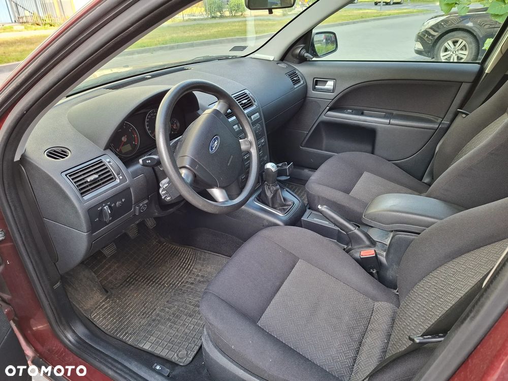 Ford Mondeo 1.8 Ambiente - 7