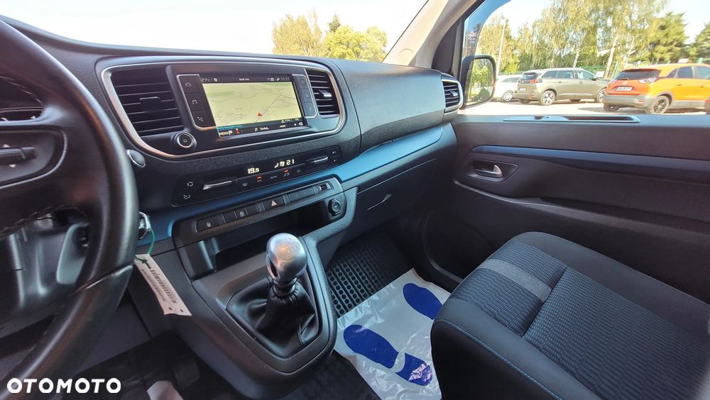 Peugeot Traveller 2.0 BlueHDi Long Business - 19