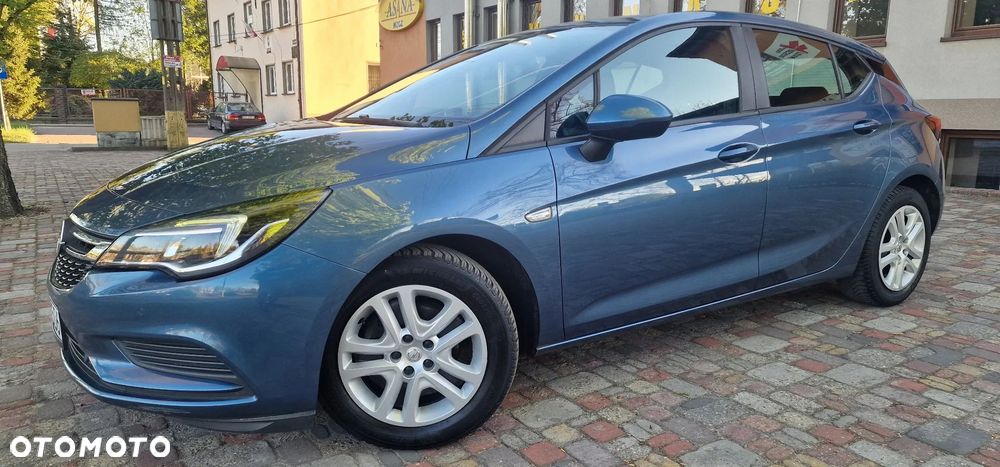 Opel Astra 1.0 T Enjoy S&S - 26
