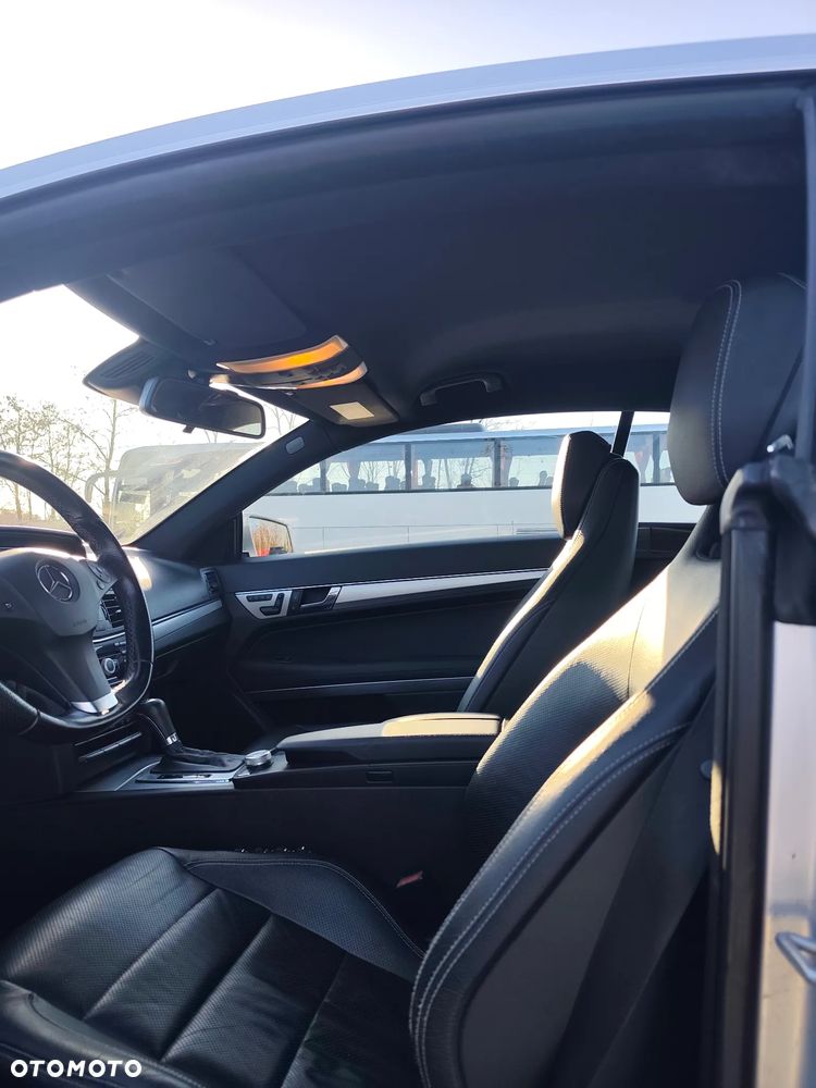 Mercedes-Benz Klasa E - 6