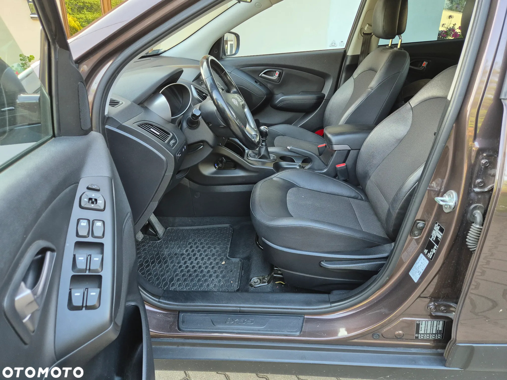 Hyundai ix35 1.6 GDI Premium 2WD - 25