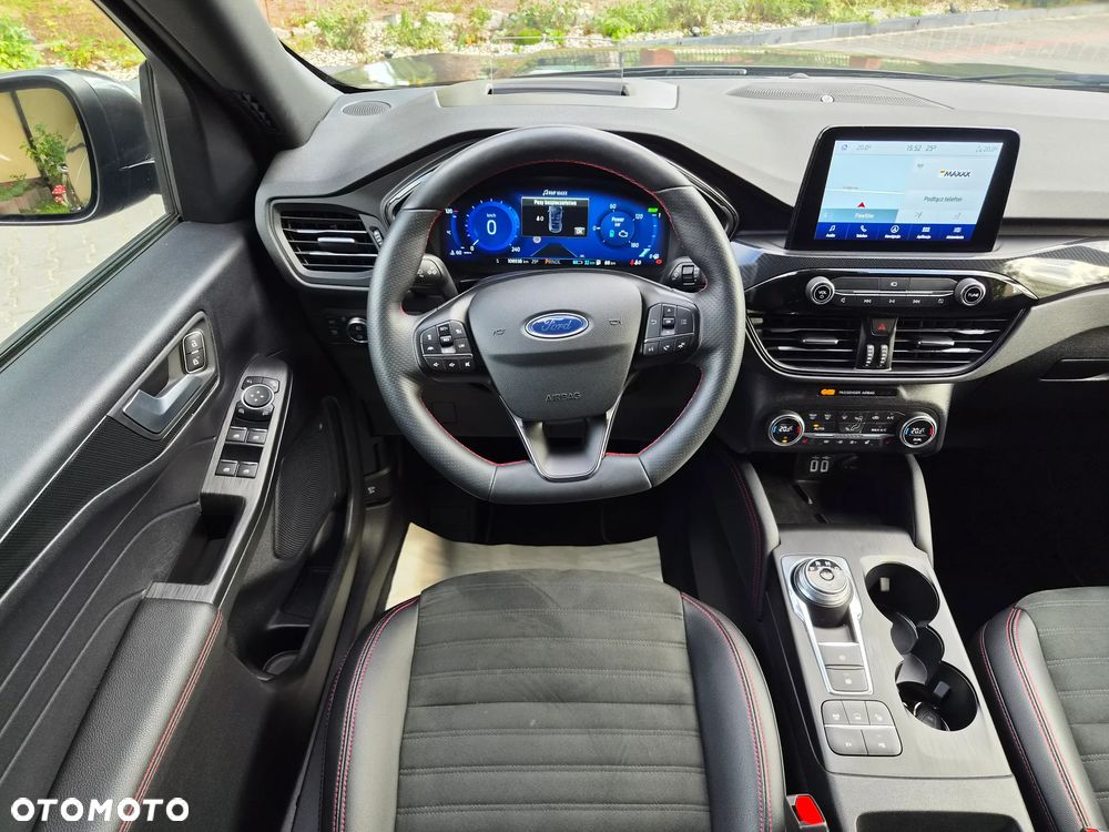 Ford Kuga 2.5 Duratec PHEV ST-LINE X - 19