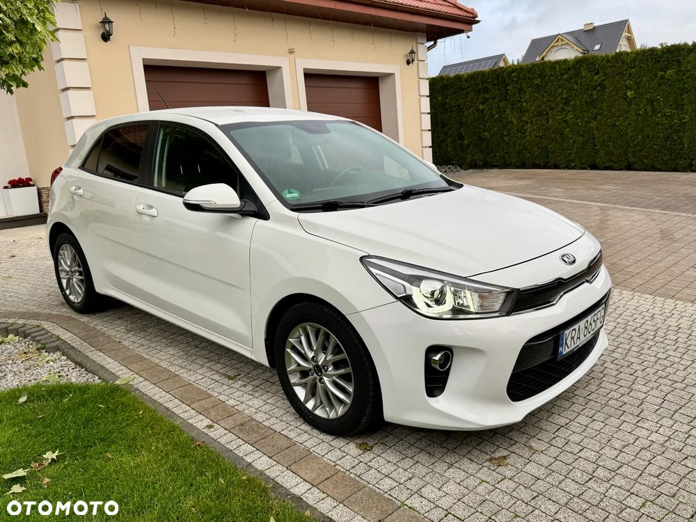 Kia Rio 1.2 Dream Team Edition - 2