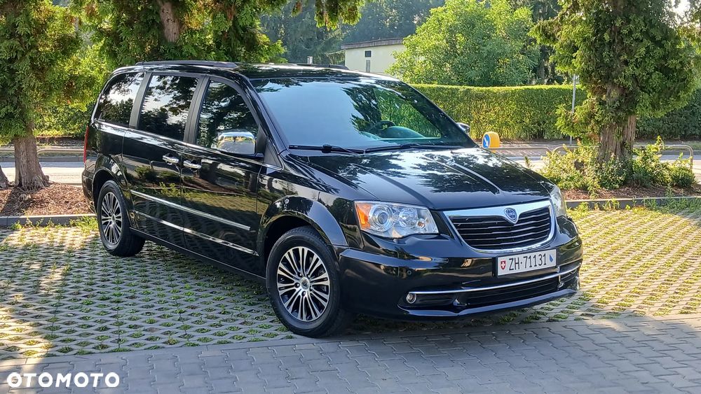 Lancia Voyager 2.8 Multijet 16v Platinum - 2