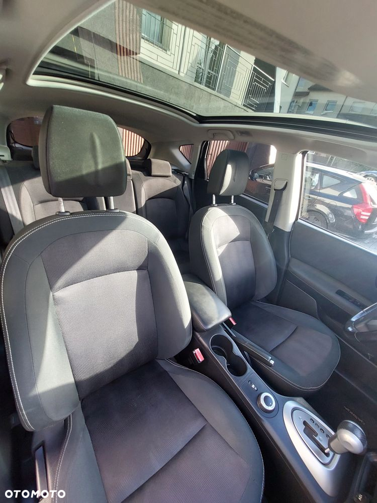 Nissan Qashqai 2.0 4x4 CVT 360 - 9