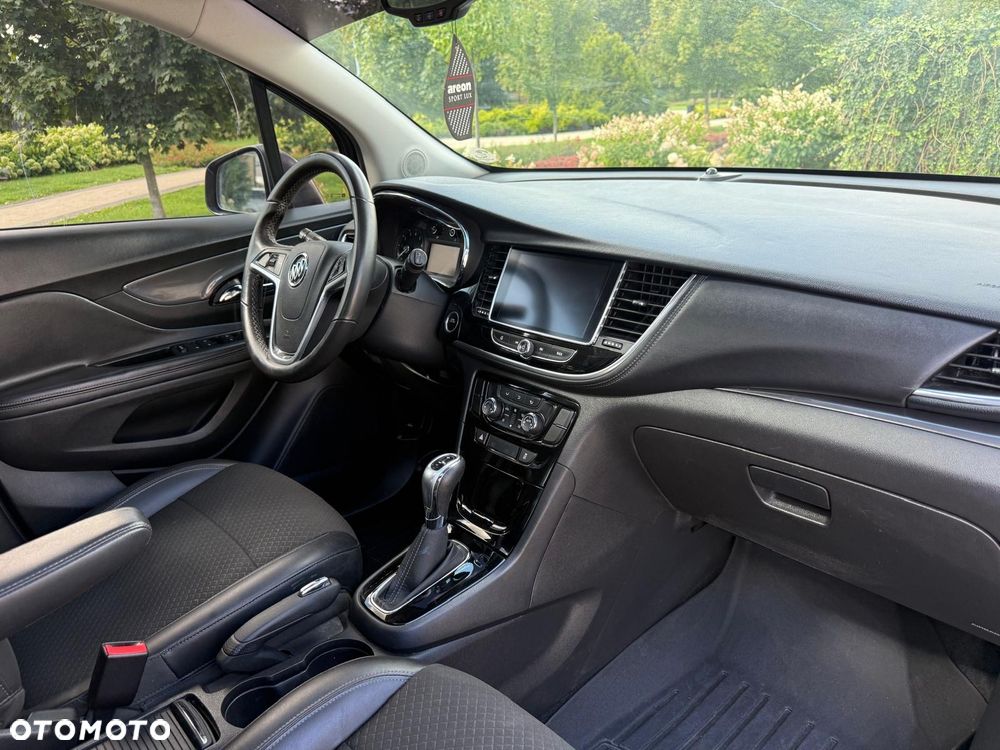 Buick Encore - 11