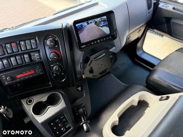 Renault D 250 4x2 Śmieciarka NTM Euro 6 - 8