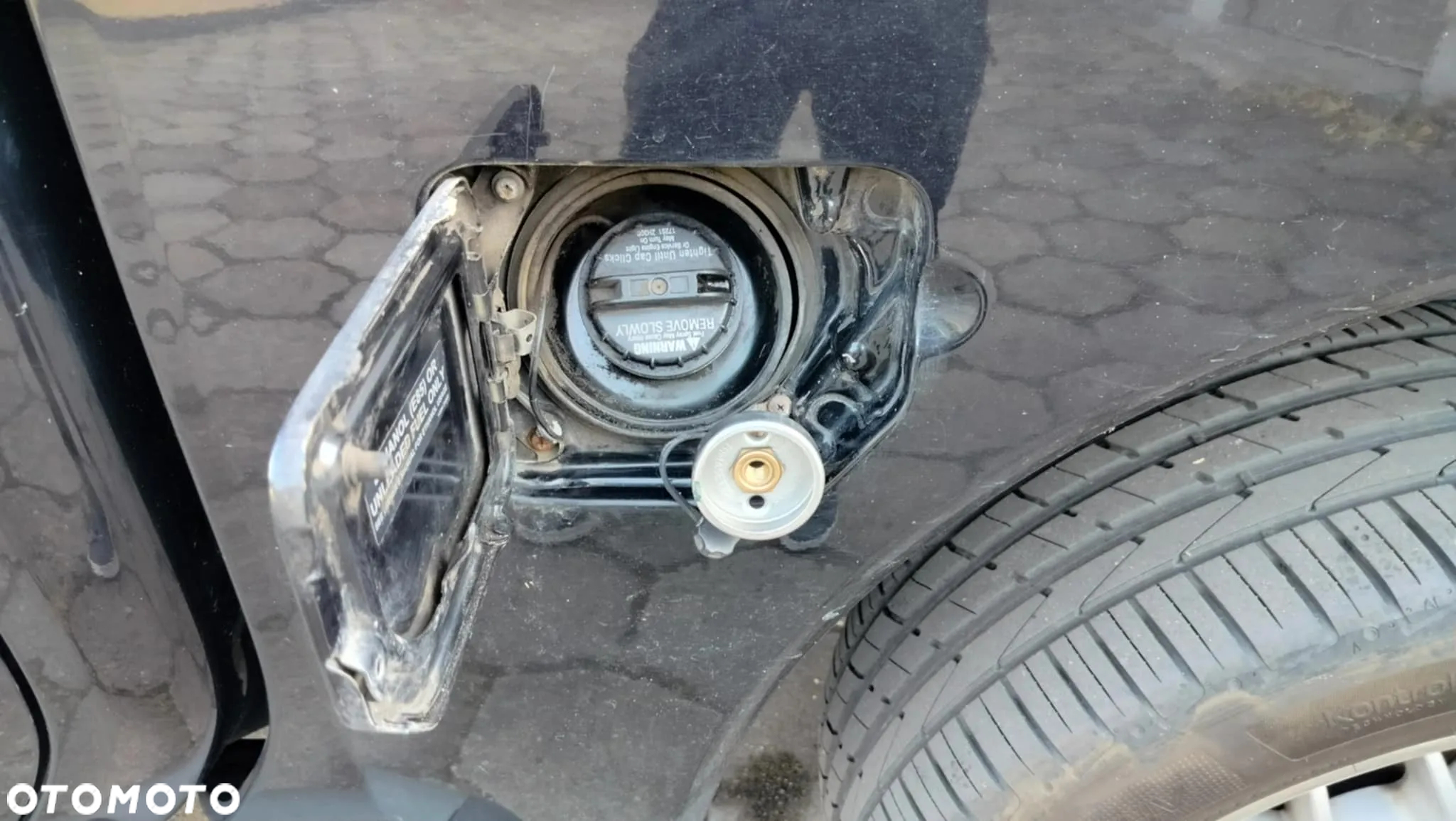 Nissan Titan 5.6 V8 LE Crew Cab - 40