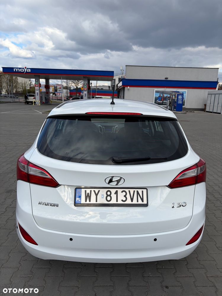 Hyundai i30 1.6 CRDi BlueDrive Classic - 8