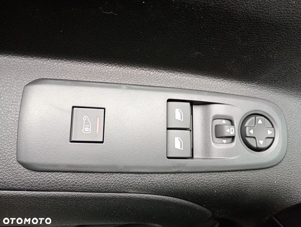 Citroën Berlingo załogowy XL 130KM automat - 16