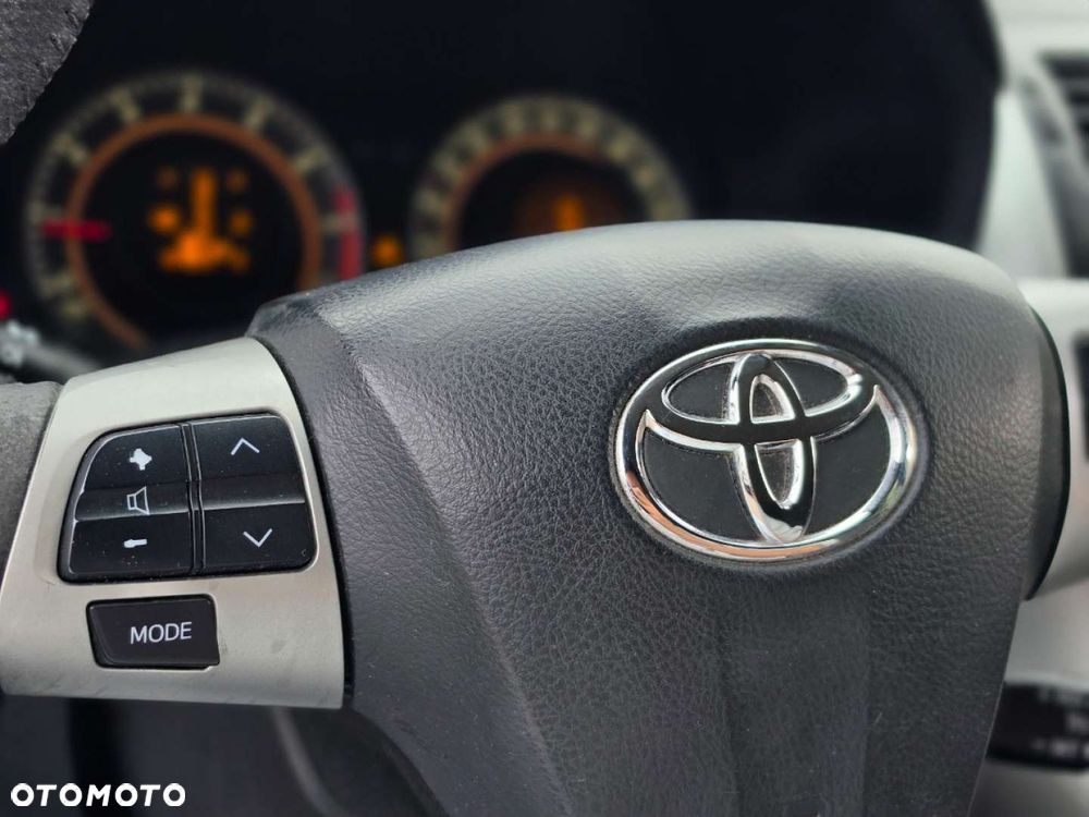 Toyota Auris - 23